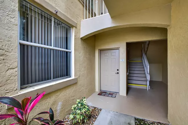 Wellington, FL 33414,2040 Greenview Shores 205 BLVD 205