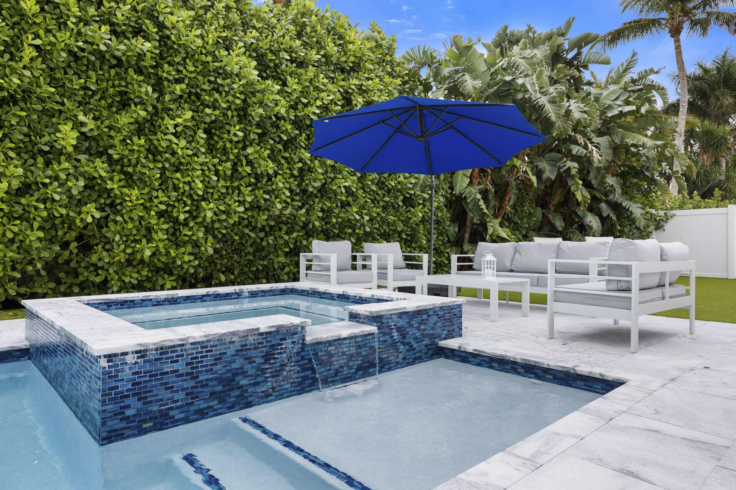 52 E Pinehill TRL, Jupiter, FL 33469