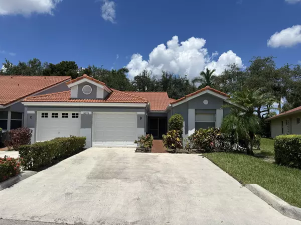9976 Seacrest CIR D, Boynton Beach, FL 33437