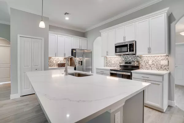 Port Saint Lucie, FL 34986,5809 NW Beckham CT
