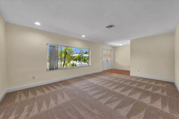 Coral Springs, FL 33065,11061 NW 45th ST