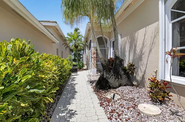 Boynton Beach, FL 33472,7681 Rockford RD