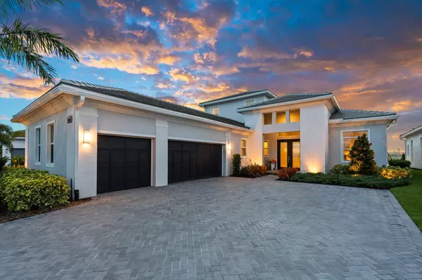 8650 SW Felicita WAY, Port Saint Lucie, FL 34987