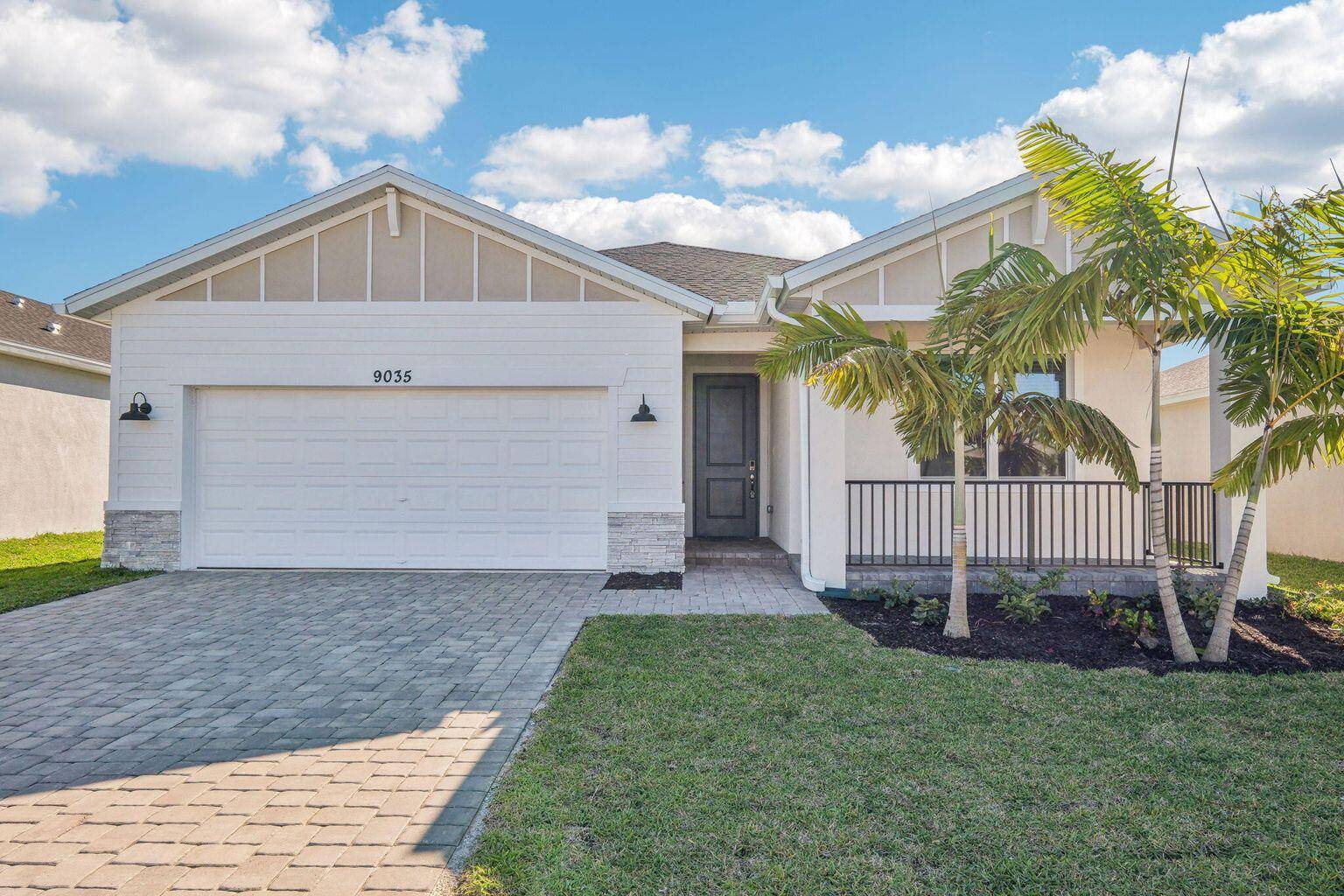 9035 Dahlia CIR, Port Saint Lucie, FL 34986