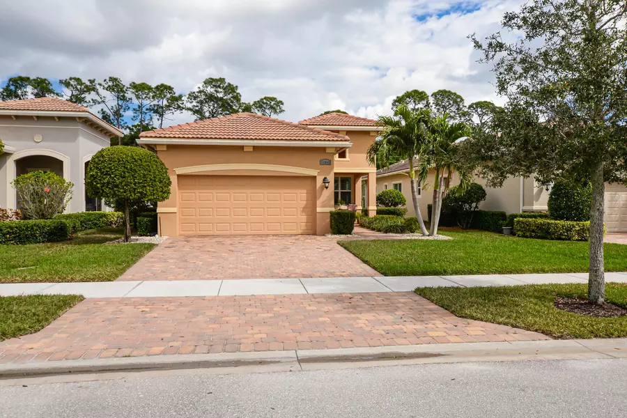 11045 SW Visconti WAY, Port Saint Lucie, FL 34986