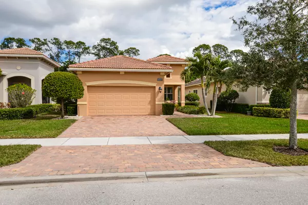 11045 SW Visconti WAY, Port Saint Lucie, FL 34986
