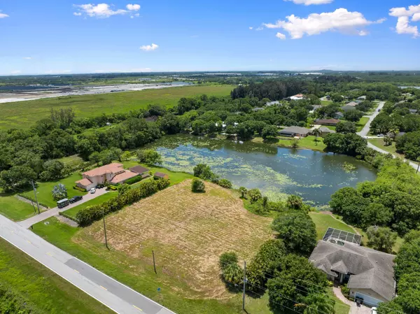 Fort Pierce, FL 34945,00 Angle RD