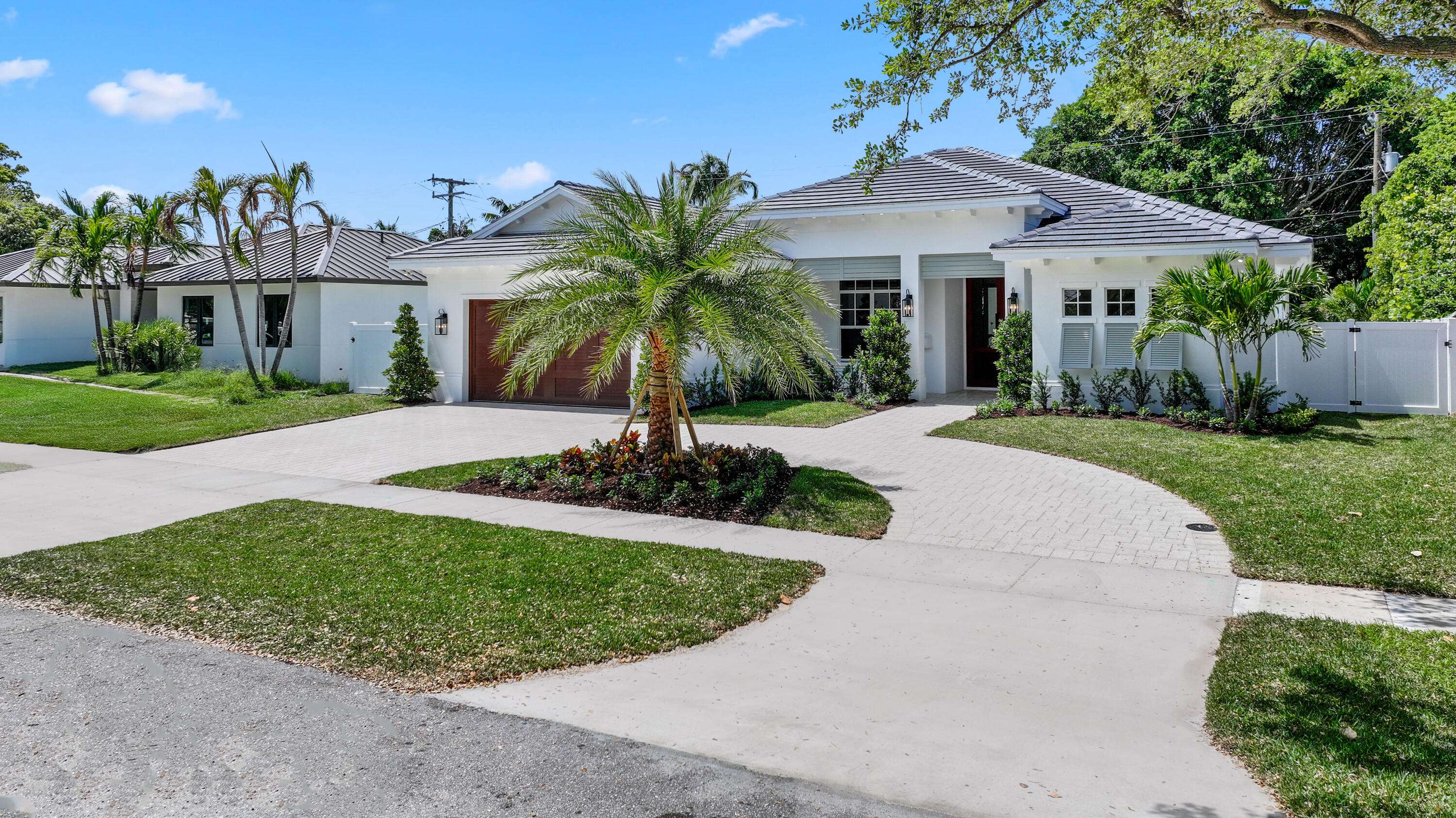 North Palm Beach, FL 33408,737 Nighthawk WAY