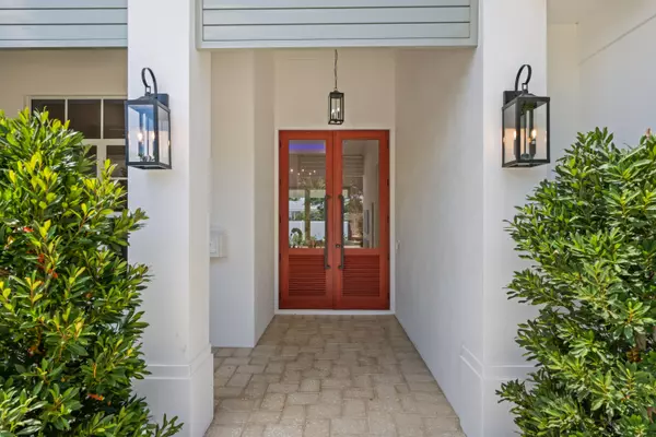 North Palm Beach, FL 33408,737 Nighthawk WAY