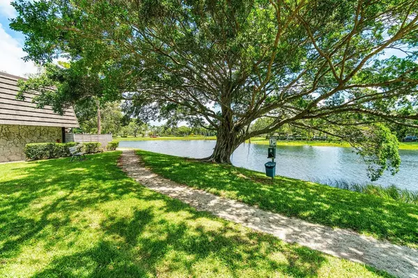 Palm Beach Gardens, FL 33418,125 1st TER