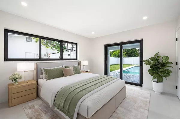 Boca Raton, FL 33486,1182 SW 7th ST