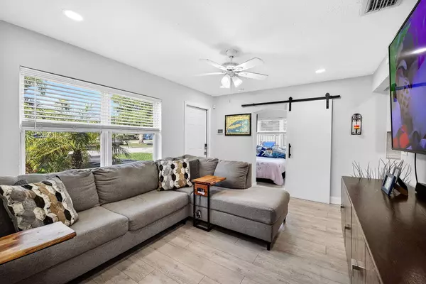 Pompano Beach, FL 33064,1473 NE 25 ST