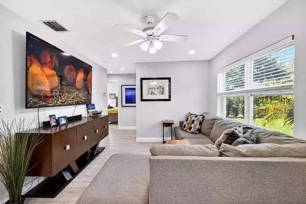 Pompano Beach, FL 33064,1473 NE 25 ST