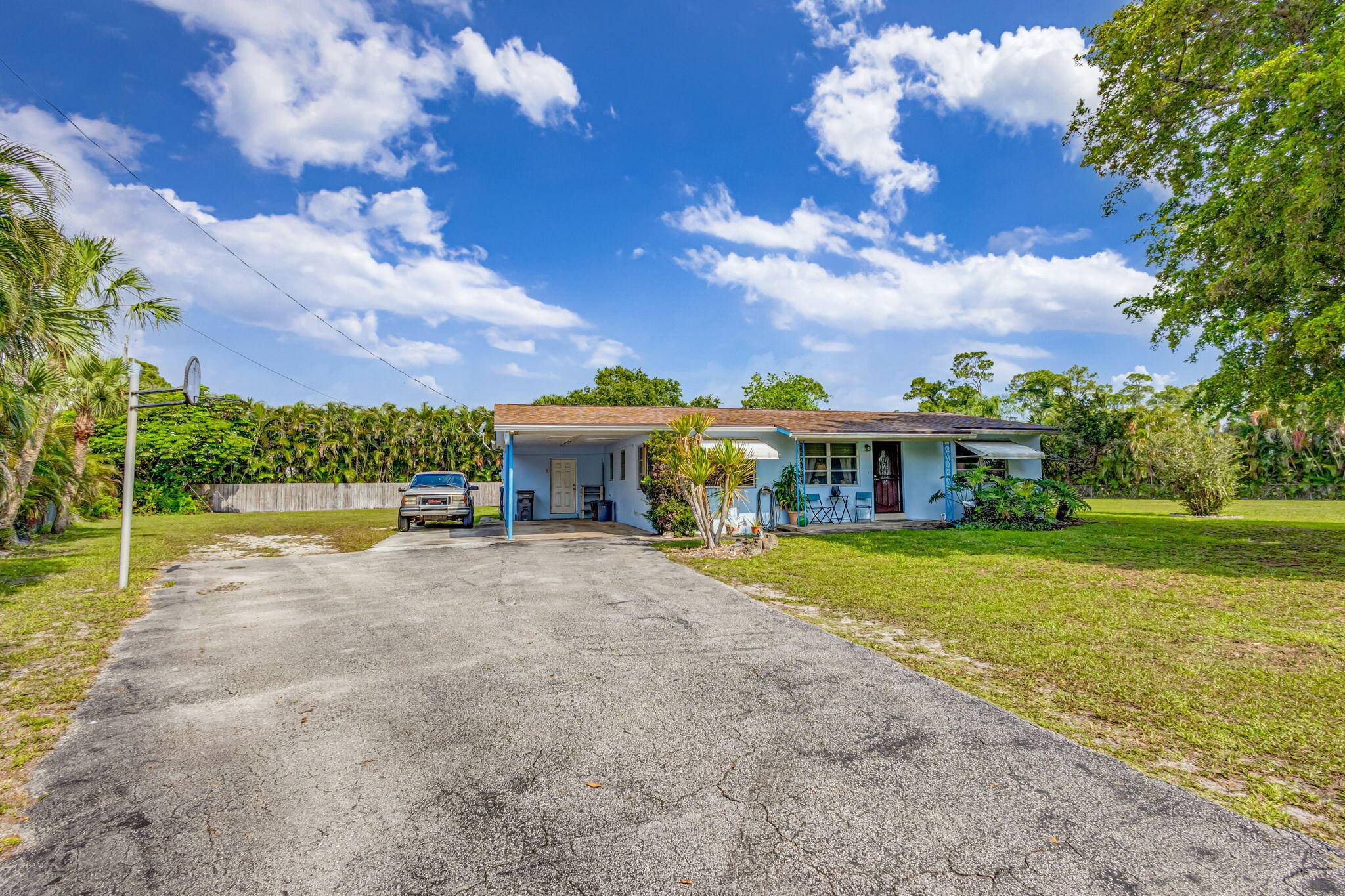 Palm Beach Gardens, FL 33418,8781 N Virgina AVE