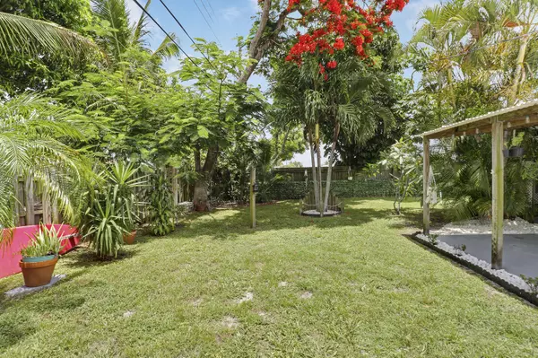 Palm Beach Gardens, FL 33410,9277 Bloomfield DR