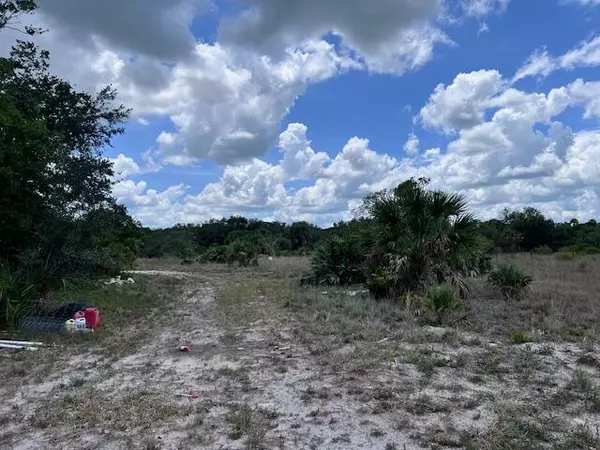 Okeechobee, FL 34972,15266 NW 296th ST