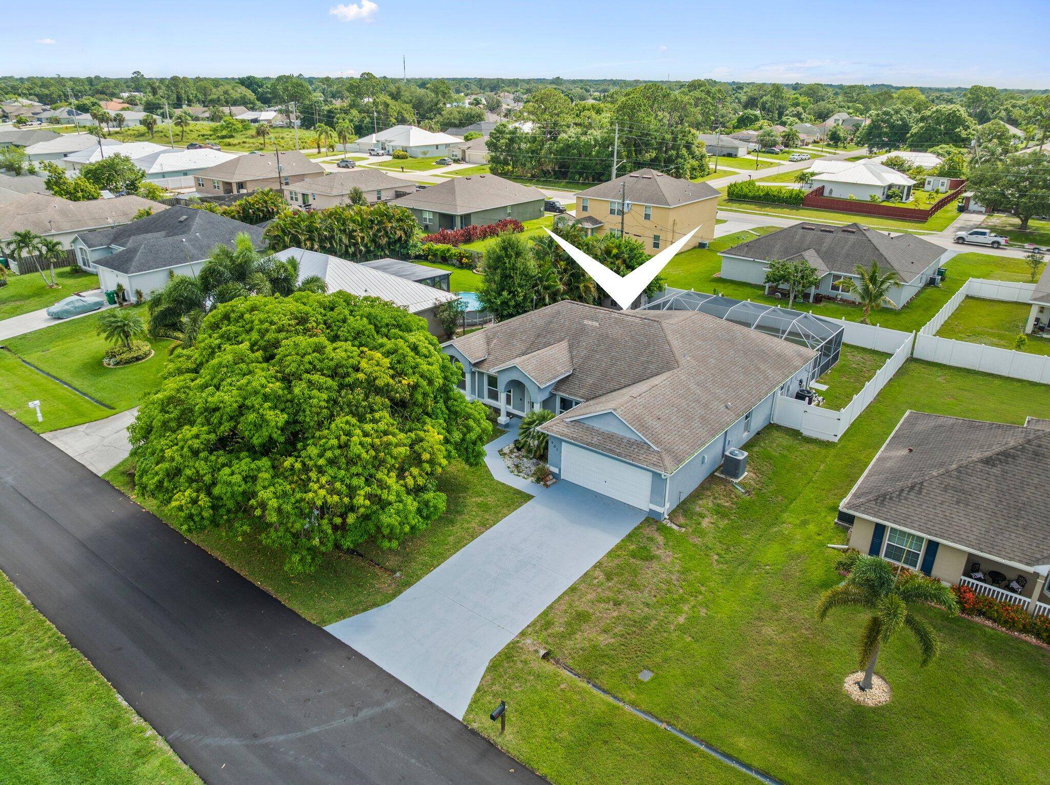 Port Saint Lucie, FL 34953,1901 SW Diamond ST