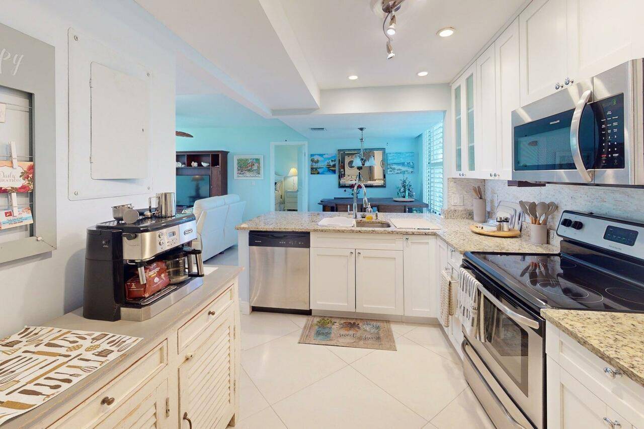 Jensen Beach, FL 34957,3492 NE Causeway BLVD 104