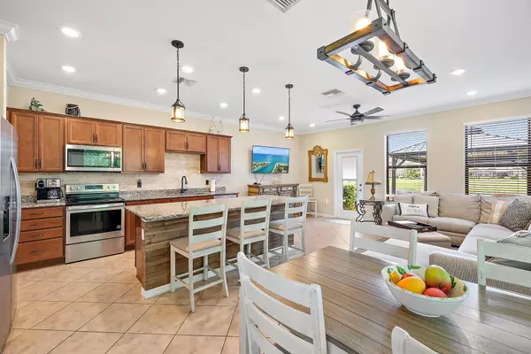 Palm Springs, FL 33406,2366 Byron ST