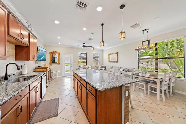 Palm Springs, FL 33406,2366 Byron ST