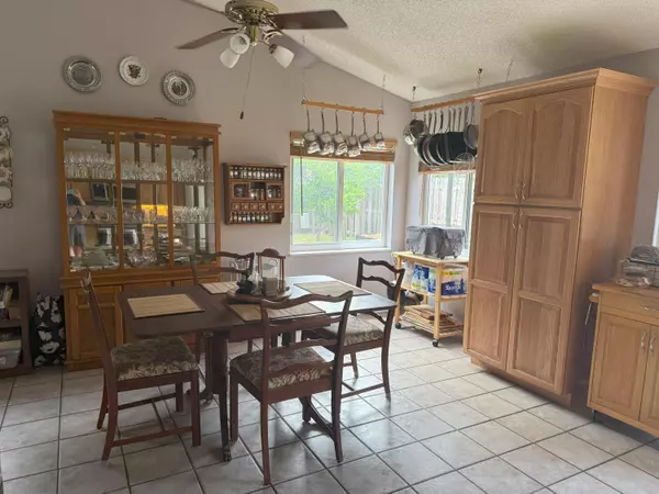 Pembroke Pines, FL 33025,1131 SW 87th AVE