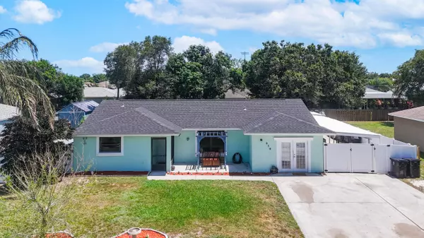 650 SW Lucero DR, Port Saint Lucie, FL 34983