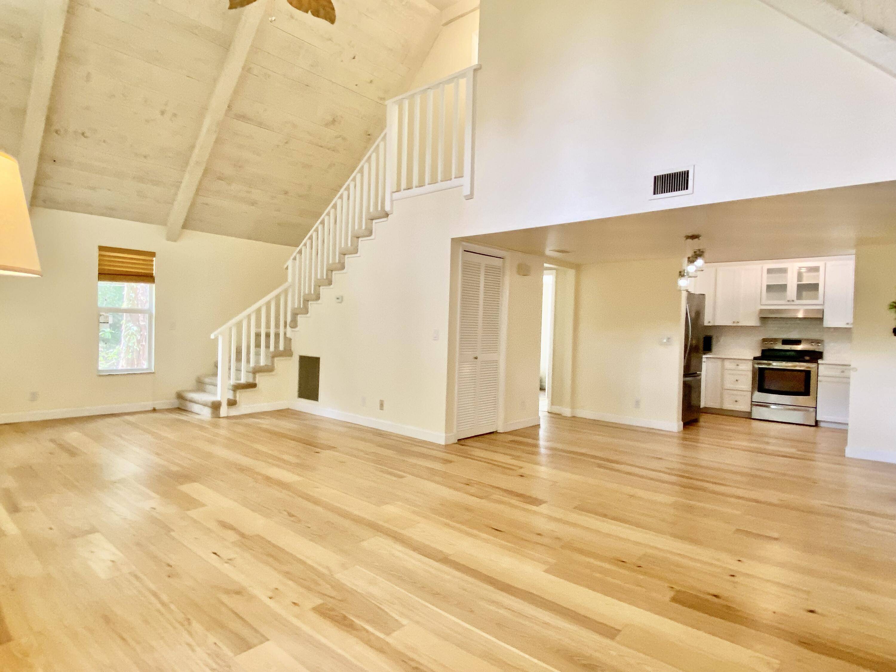 Jupiter, FL 33478,16844 N 127 DR