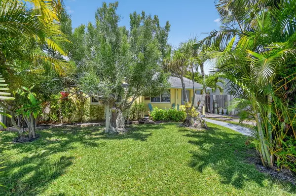 Lake Worth Beach, FL 33460,1815 N N ST