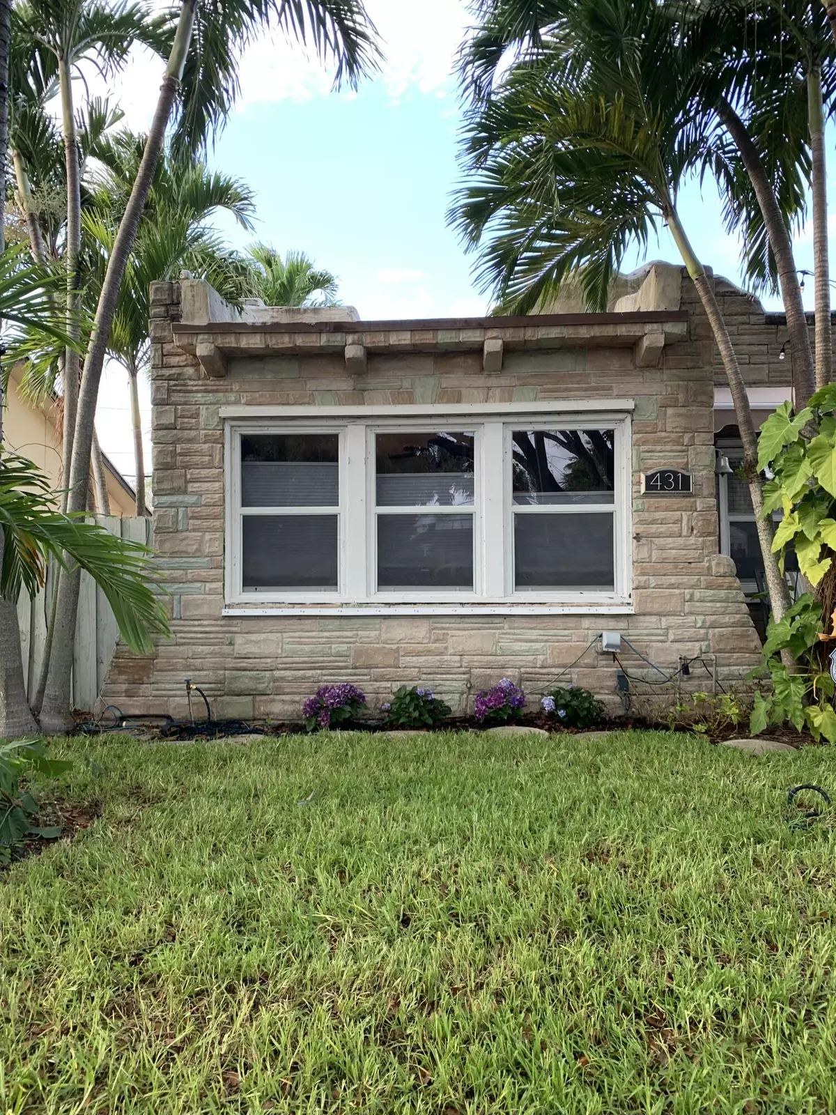 West Palm Beach, FL 33407,431 48th ST