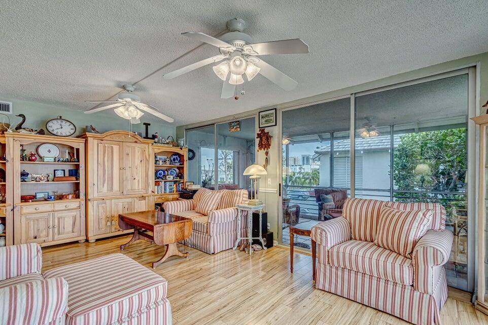 Singer Island, FL 33404,1071 Sugar Sands BLVD 8