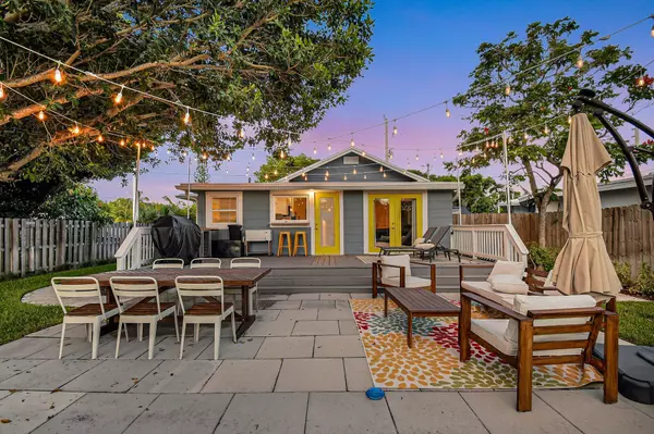 Delray Beach, FL 33483,826 SE 4th AVE