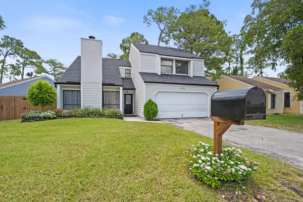 Wellington, FL 33414,476 Golden Wood WAY