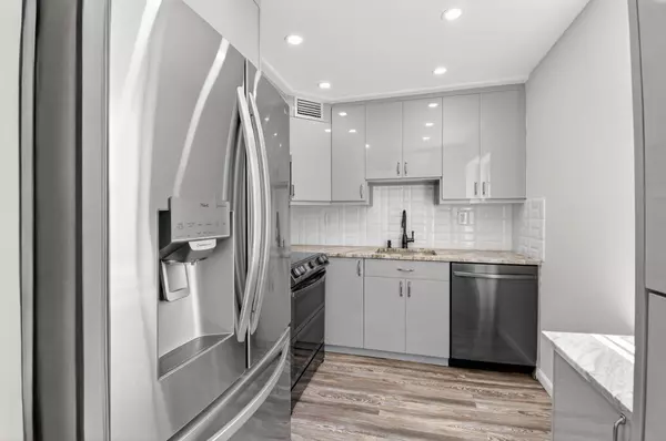 Delray Beach, FL 33484,102 Normandy LN C