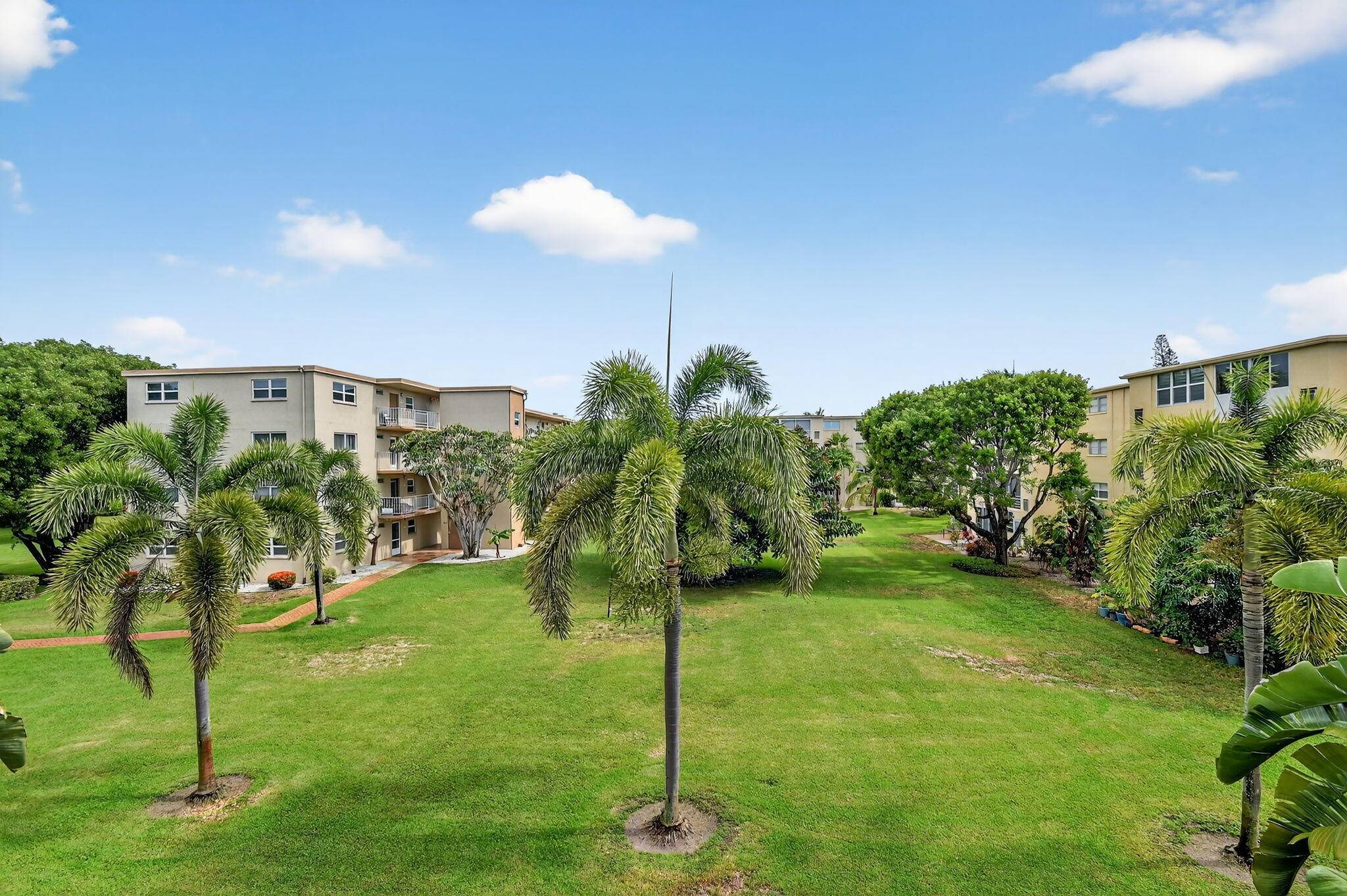 Boynton Beach, FL 33435,2615 NE 3rd 3150 CT 3150