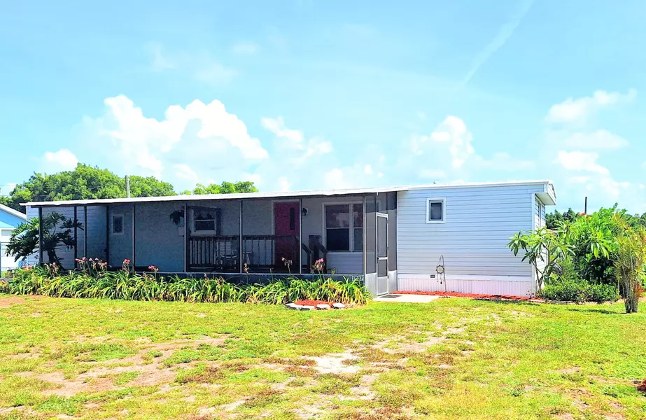 3907 SE 27th ST, Okeechobee, FL 34974