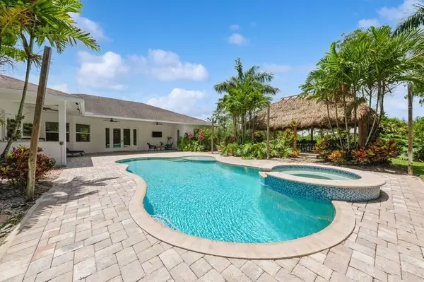 15214 N 87th TRL, Palm Beach Gardens, FL 33418