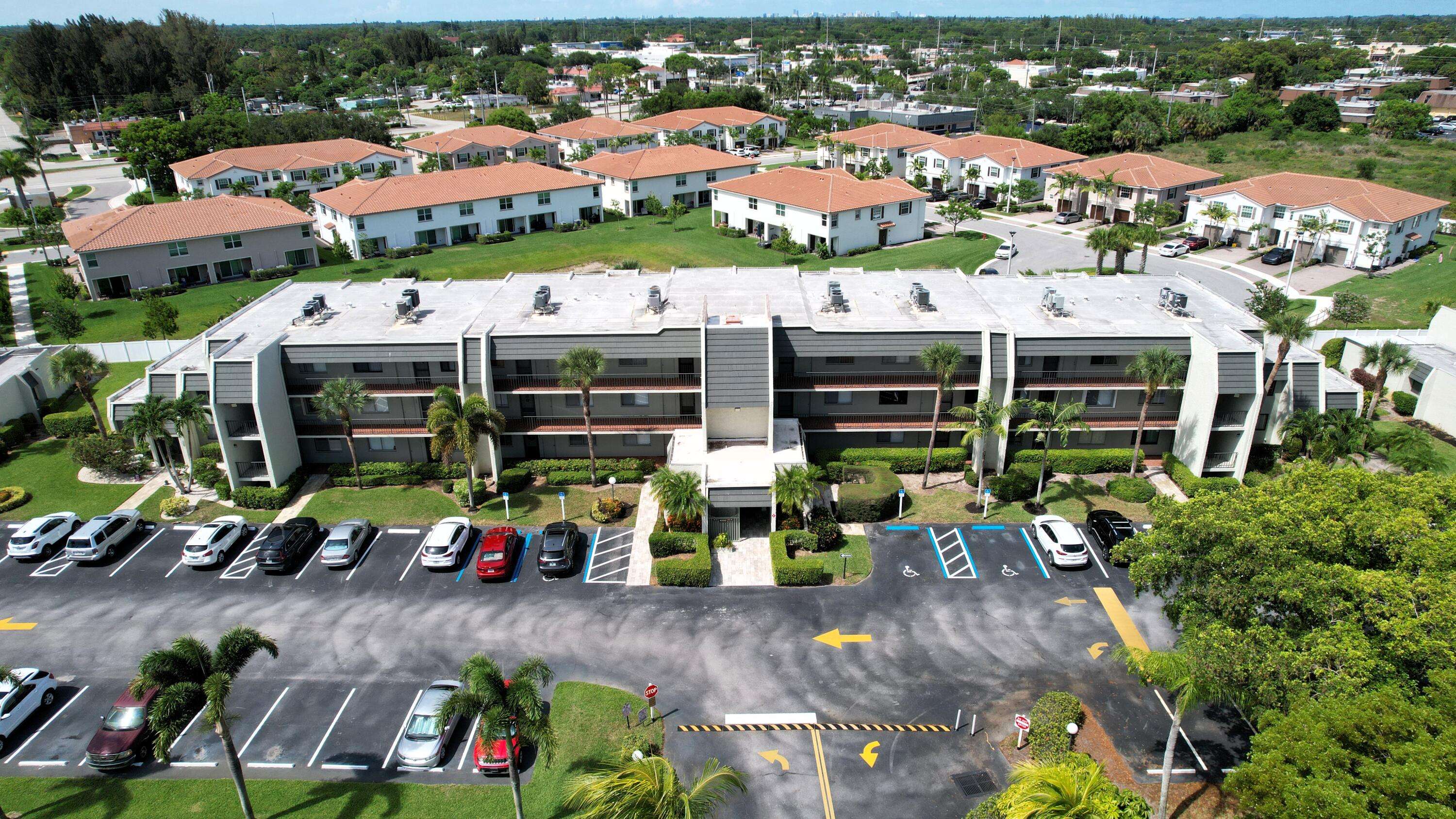 Lake Worth, FL 33467,4090 Tivoli CT 303