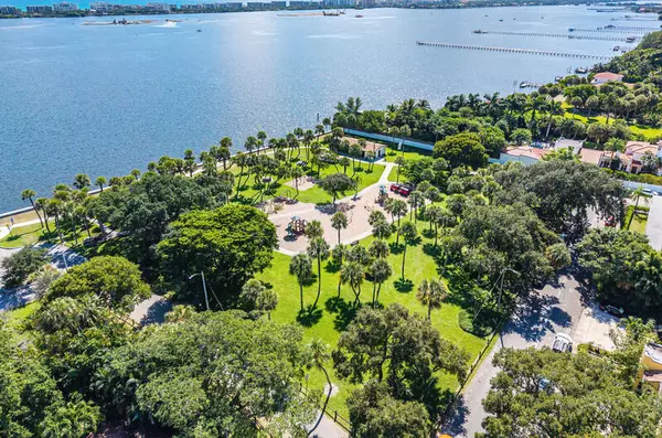 Lake Worth Beach, FL 33460,314 S Palmway 1