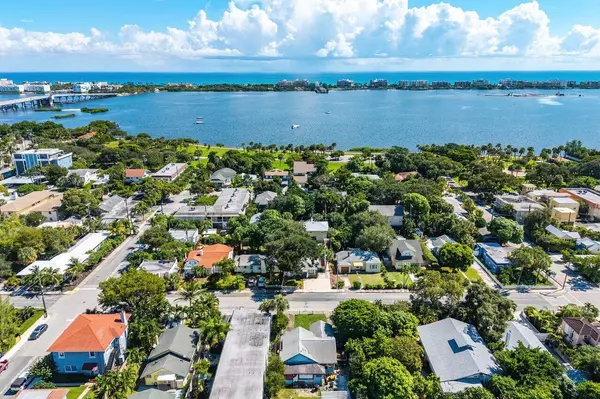 Lake Worth Beach, FL 33460,314 S Palmway 1