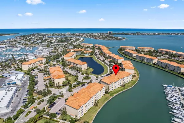 9 E Harbour Isle DR 103, Fort Pierce, FL 34949