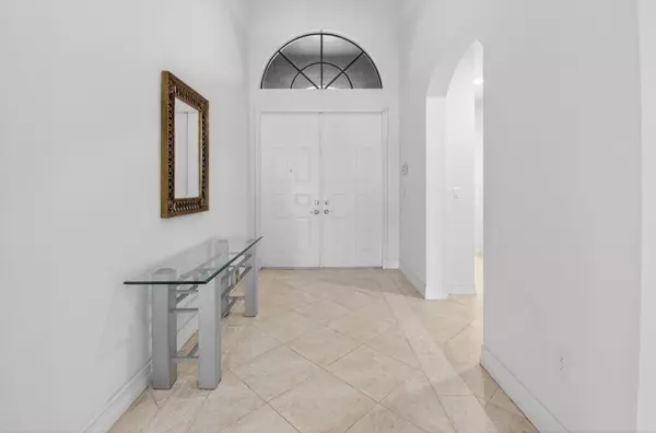 Boynton Beach, FL 33437,7950 Via Grande