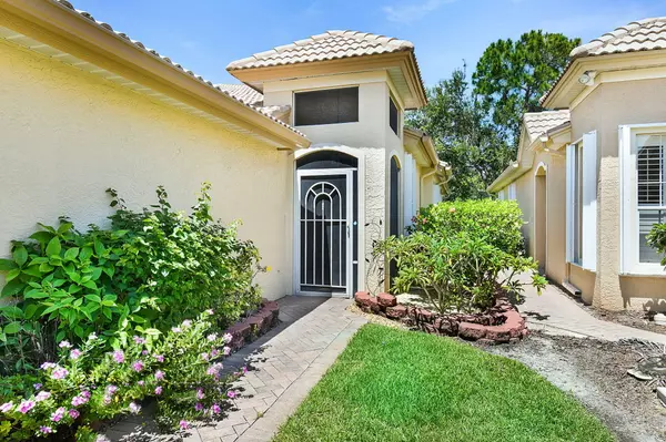 3611 NW Willow Creek DR,  Jensen Beach,  FL 34957