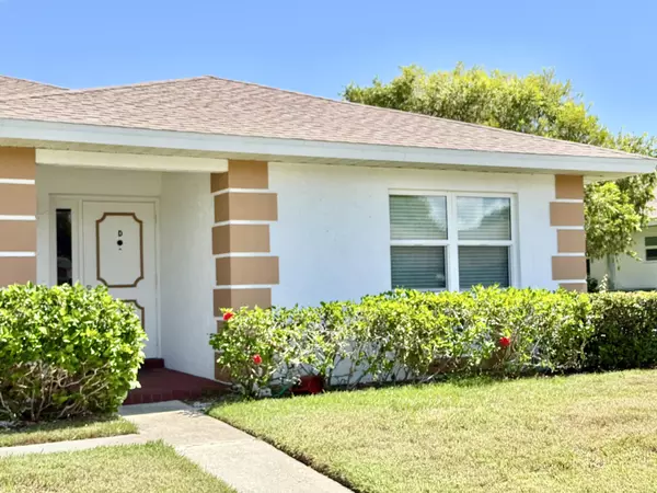 828 Timberview DR D, Fort Pierce, FL 34950