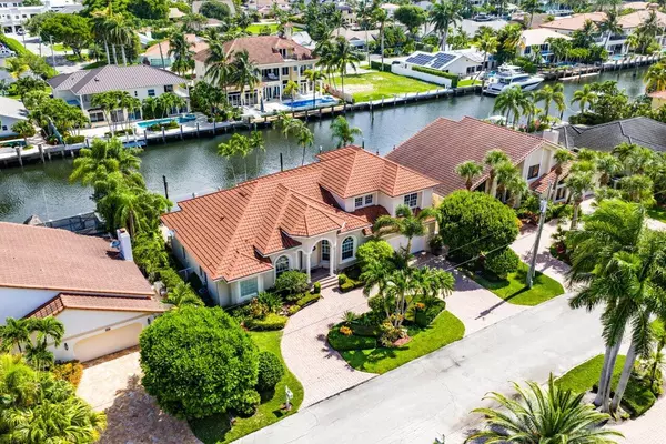 923 Hyacinth DR, Delray Beach, FL 33483