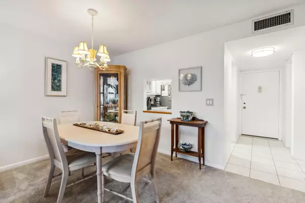 Lake Worth Beach, FL 33460,1516 S Lakeside DR 306