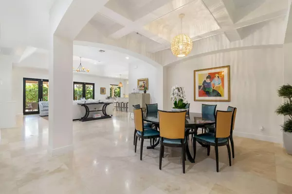 West Palm Beach, FL 33405,216 Summa ST