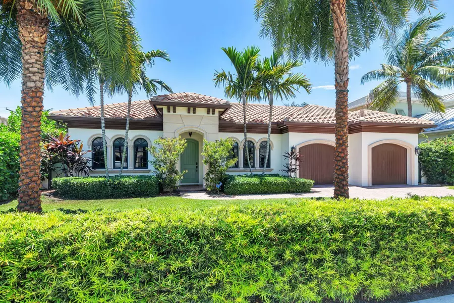 216 Summa ST, West Palm Beach, FL 33405