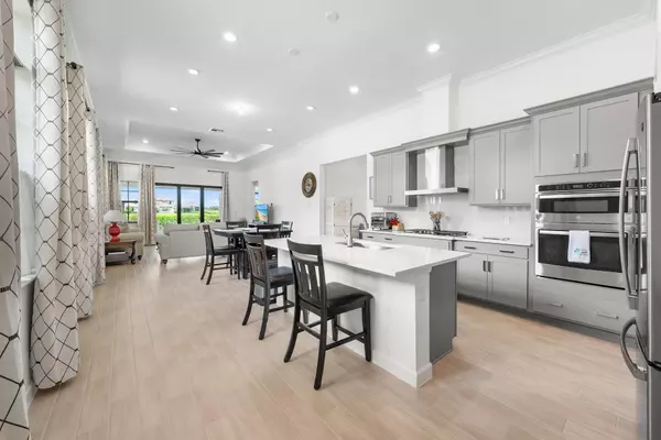 Port Saint Lucie, FL 34984,521 SE Fascino CIR