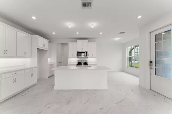 Jensen Beach, FL 34957,3562 NW Solange CT