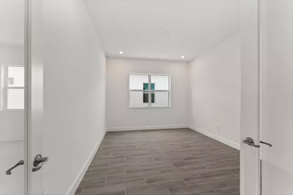 Port Saint Lucie, FL 34987,10501 SW Jadewood CT